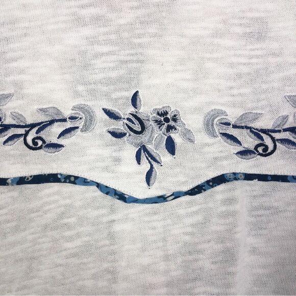 FREE PEOPLE | Sundance Kid White Blue Embroidered Henley Top Women’s Size Small - Picture 13 of 13